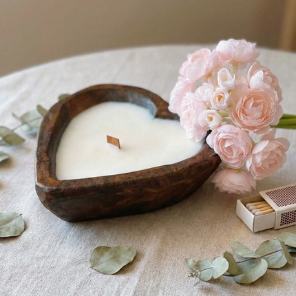 Endless Love Wooden Candle for Romantic Ambiance
