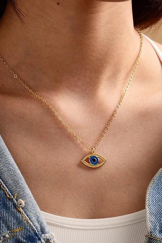 Trendy Clever Eye Necklace