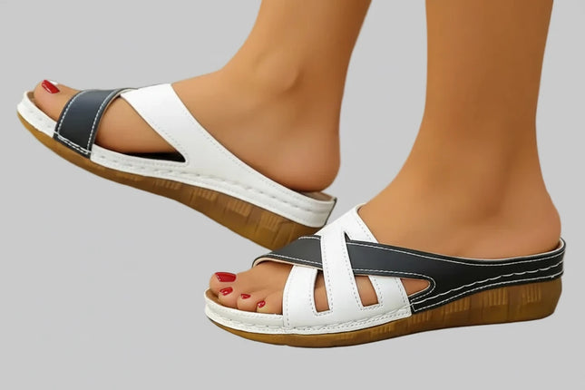 Slip-On Slight Wedge Sandals - Black