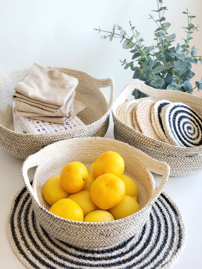 Amari Fruit Bowl Set
