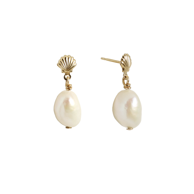 Shell Pearl Earrings
