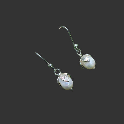 Freshwater Pearl Teardrop Earrings